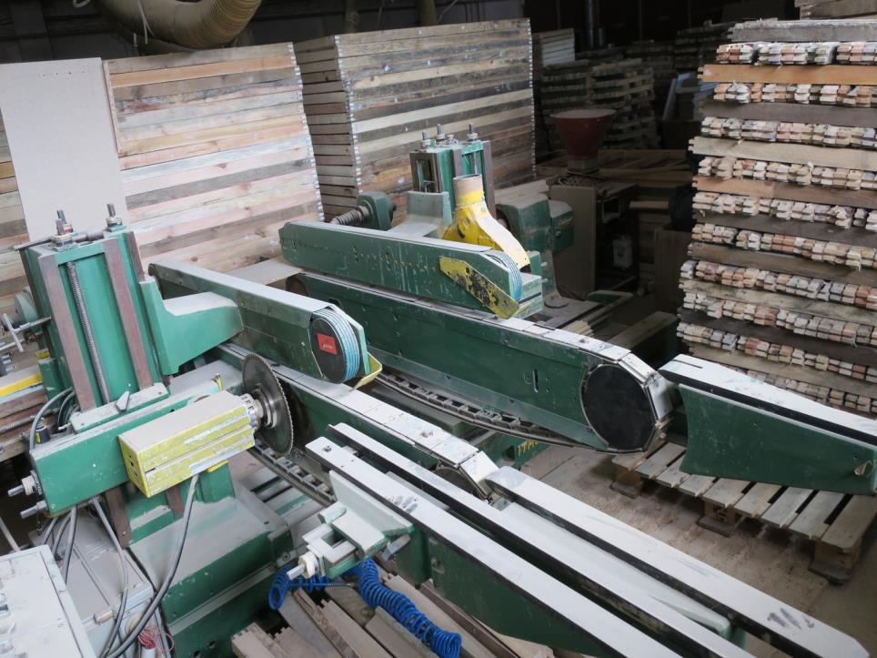 Dřevoobráběcí stroje-2